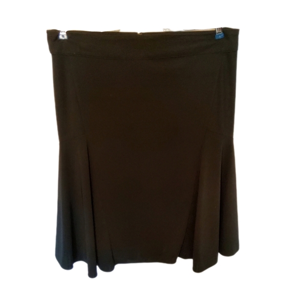 Women's Michael Kors Ruffle Skirt - Picture 14 of 15